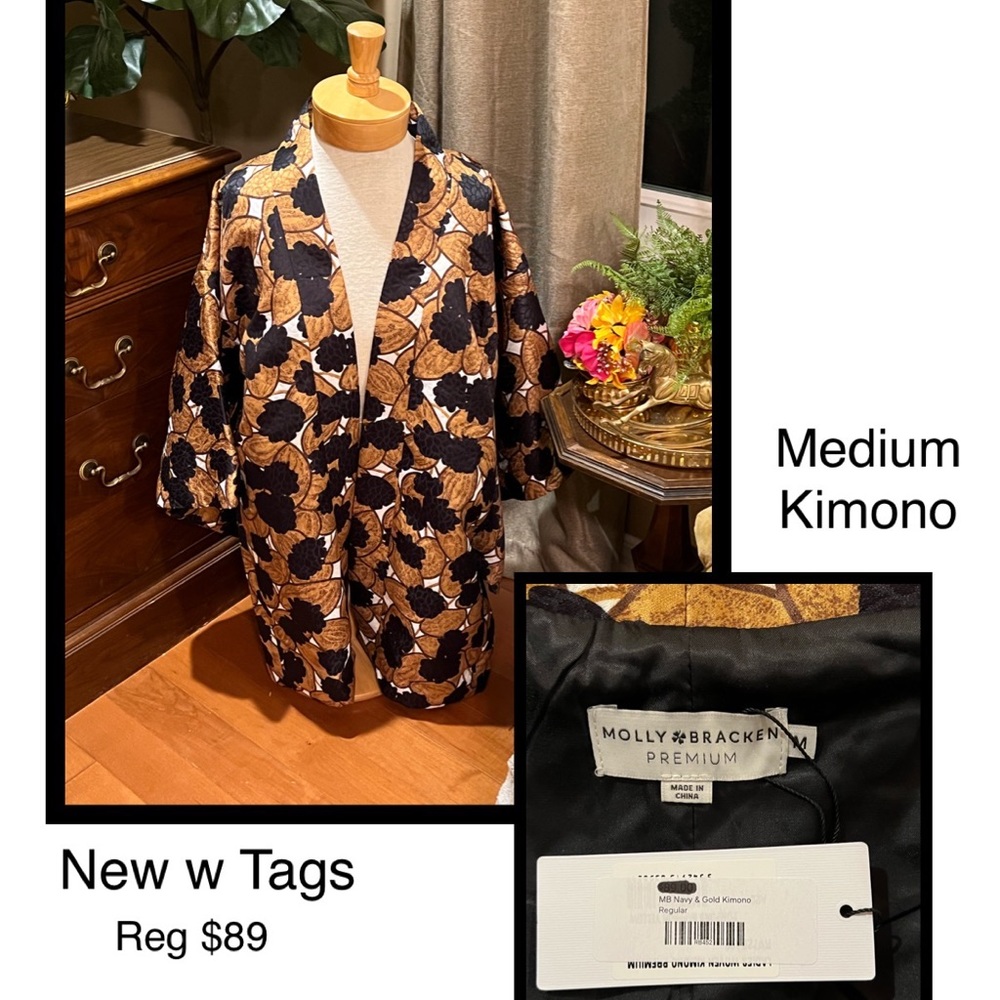 Molly Bracken Adult Medium Navy & Gold Kimono NWT Reg $89